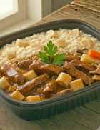 Risoto de Palmito com Tirinhas de Carne ao Molho Madeira